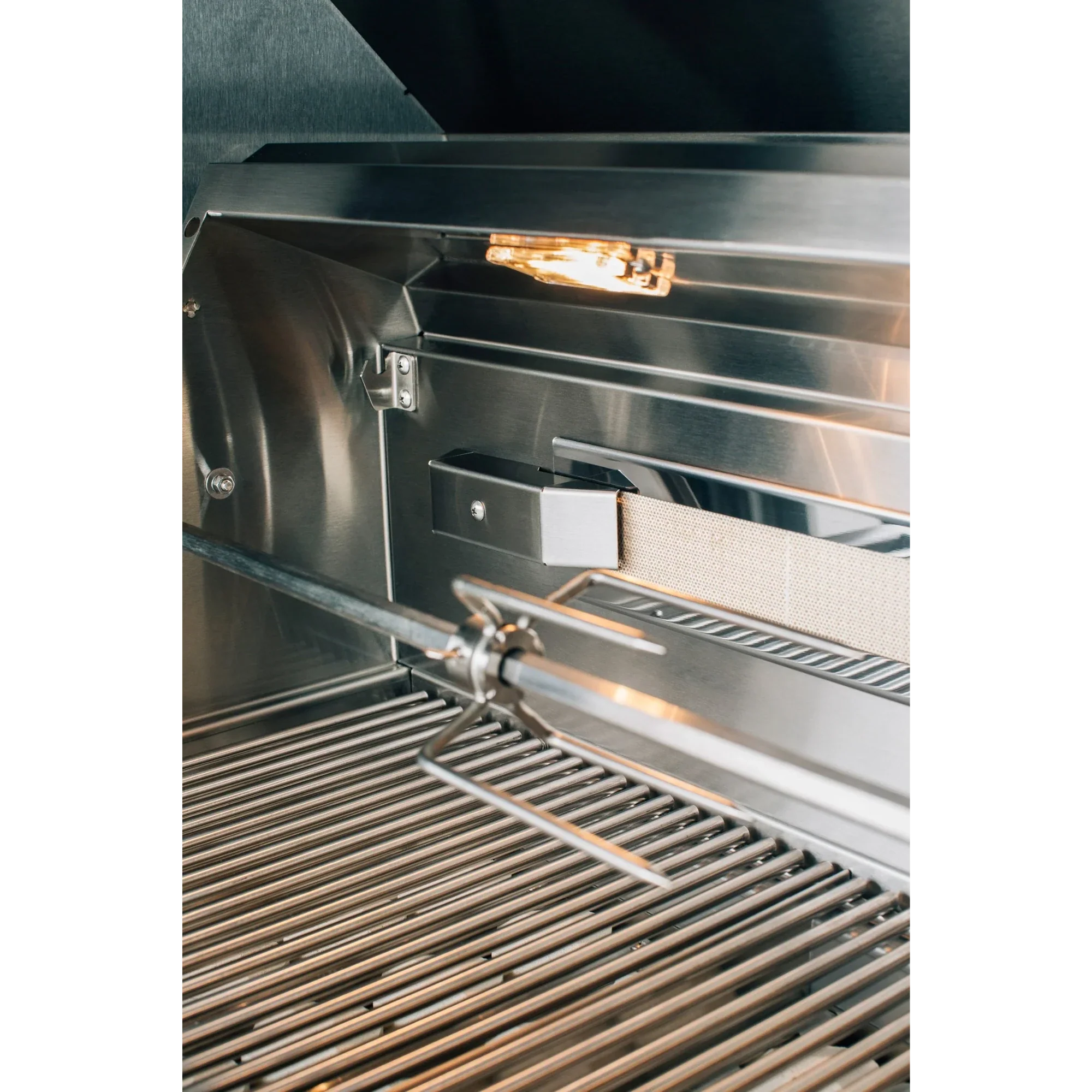 America Made Grills Alturi Grill U-Tube Series 42-Inch Built- In Gas Grill - Image 14