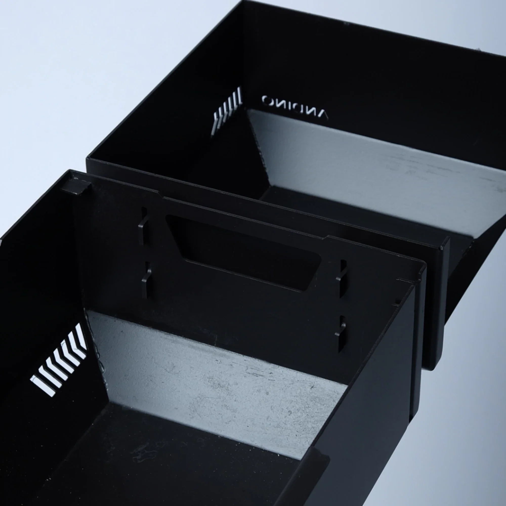 Andino Yanu Freestanding Portable Charcoal Grill - Image 3