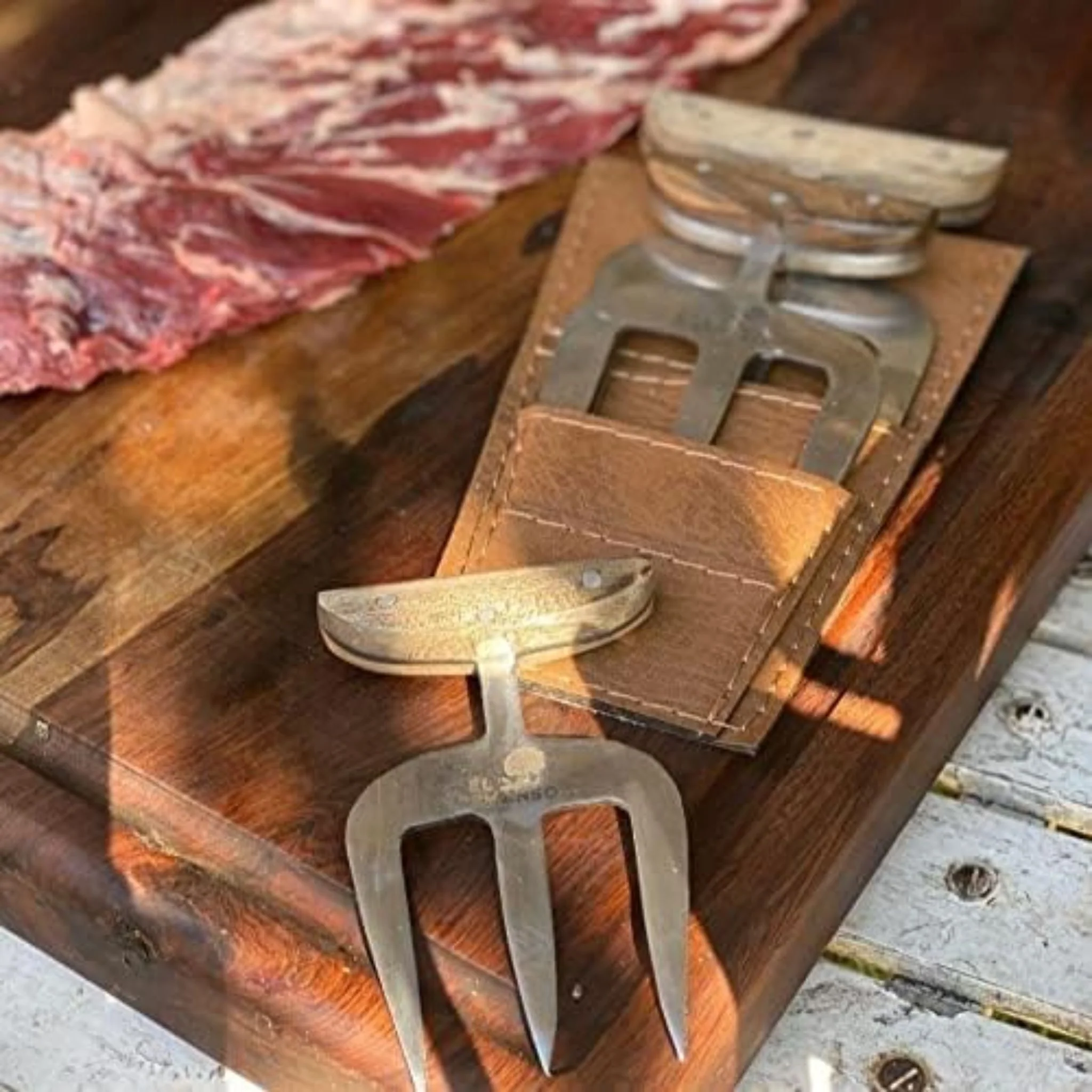 BBQ Bear Claw Set Handcrafted - Wood Handle - Image 3
