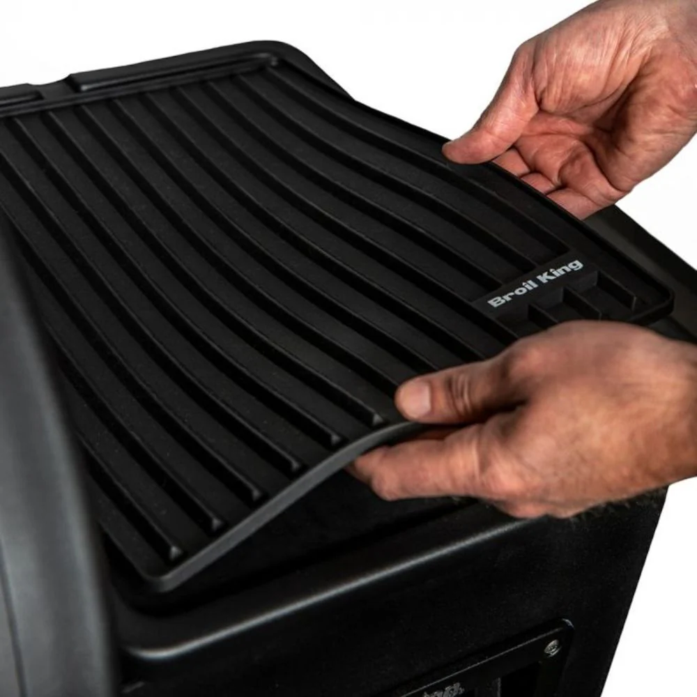 Broil King 60007 Silicone Side Shelf Mat for Regal Pellet Grill - Image 4