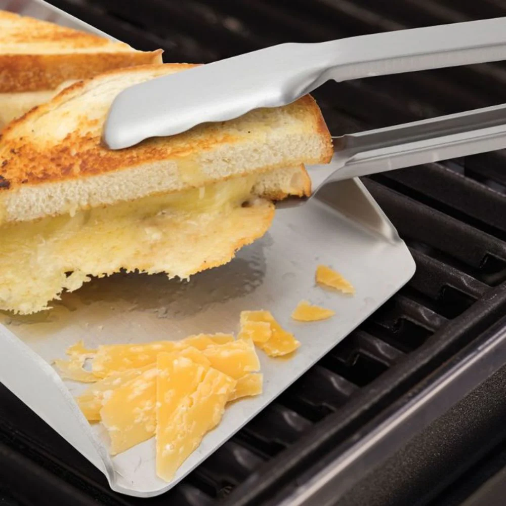 Broil King 69122 Stainless Steel Narrow Griddle - Image 2