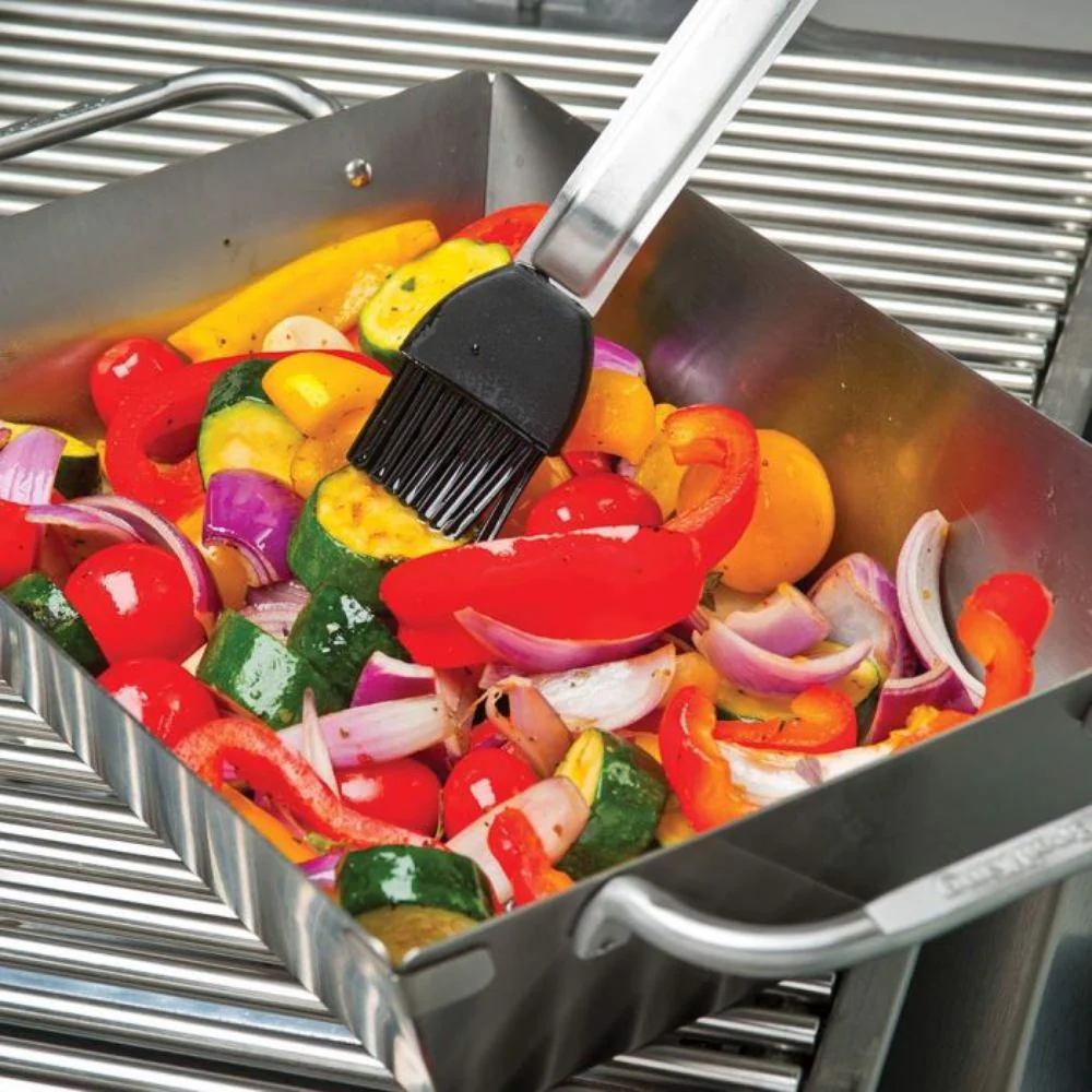 Broil King 69818 Stainless Steel Wok Imperial Grill Topper - Image 2