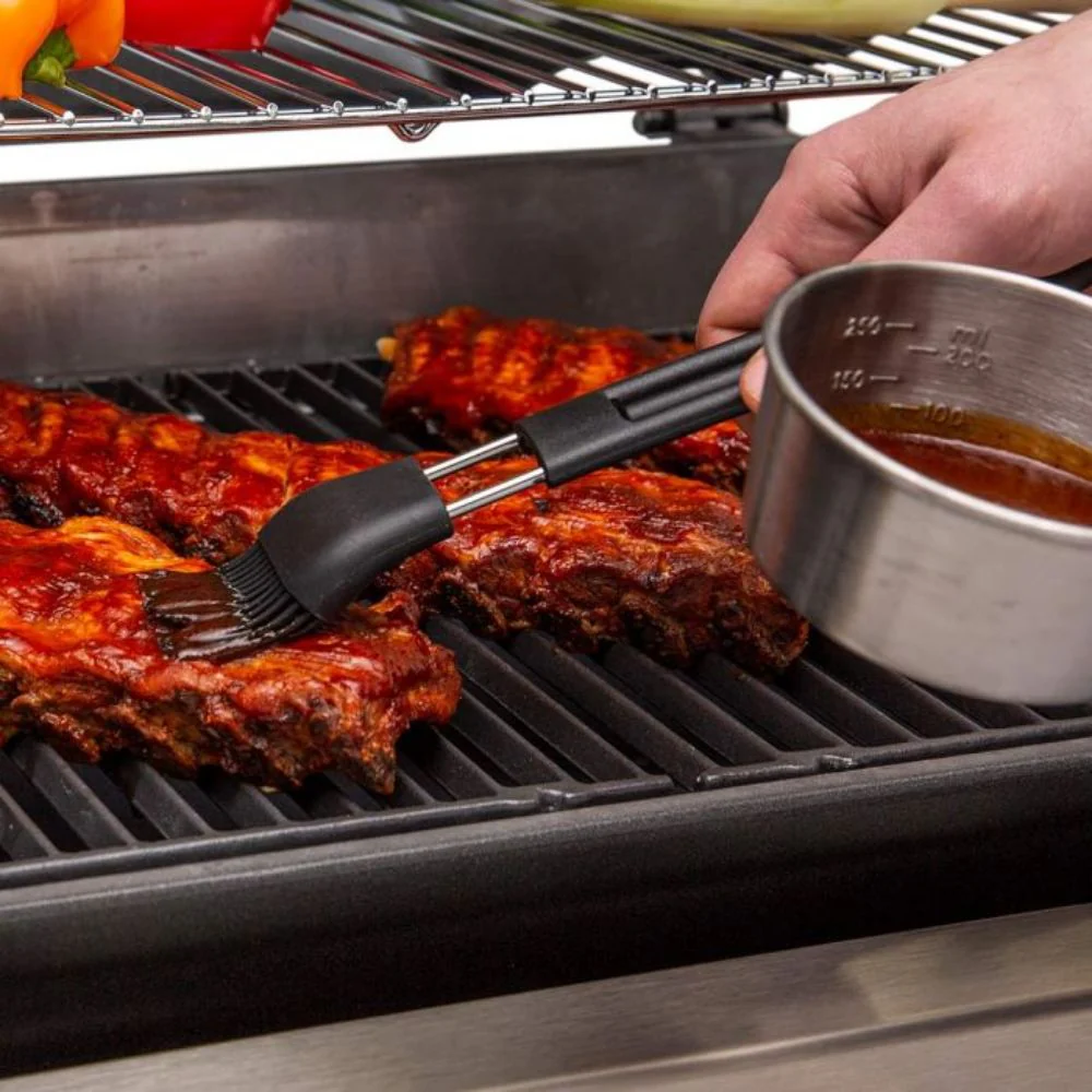 Broil King 61490 Deluxe Basting Set - Image 3