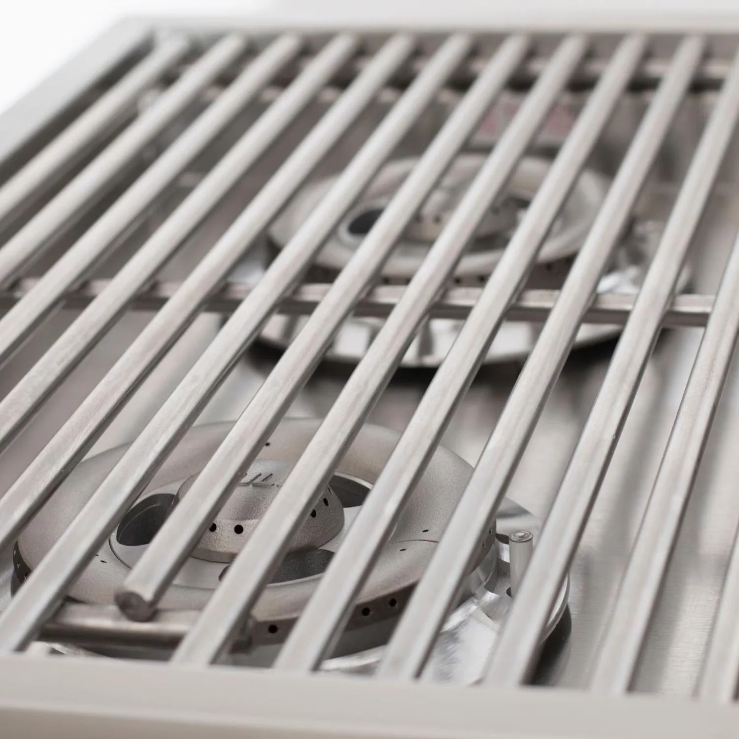 Bull Built-In Gas Double Side Burner w/ Stainless Steel Lid - Image 4
