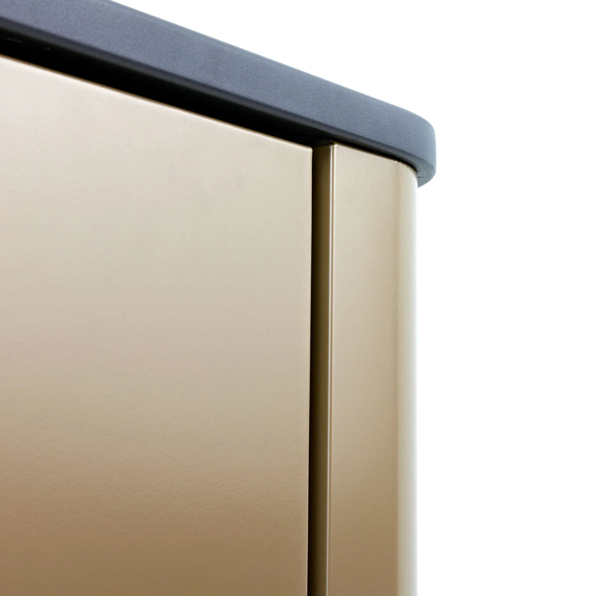 Challenger Designs Cascade 46.5-Inch Powder Coated Aluminum Two Door Island - Image 6