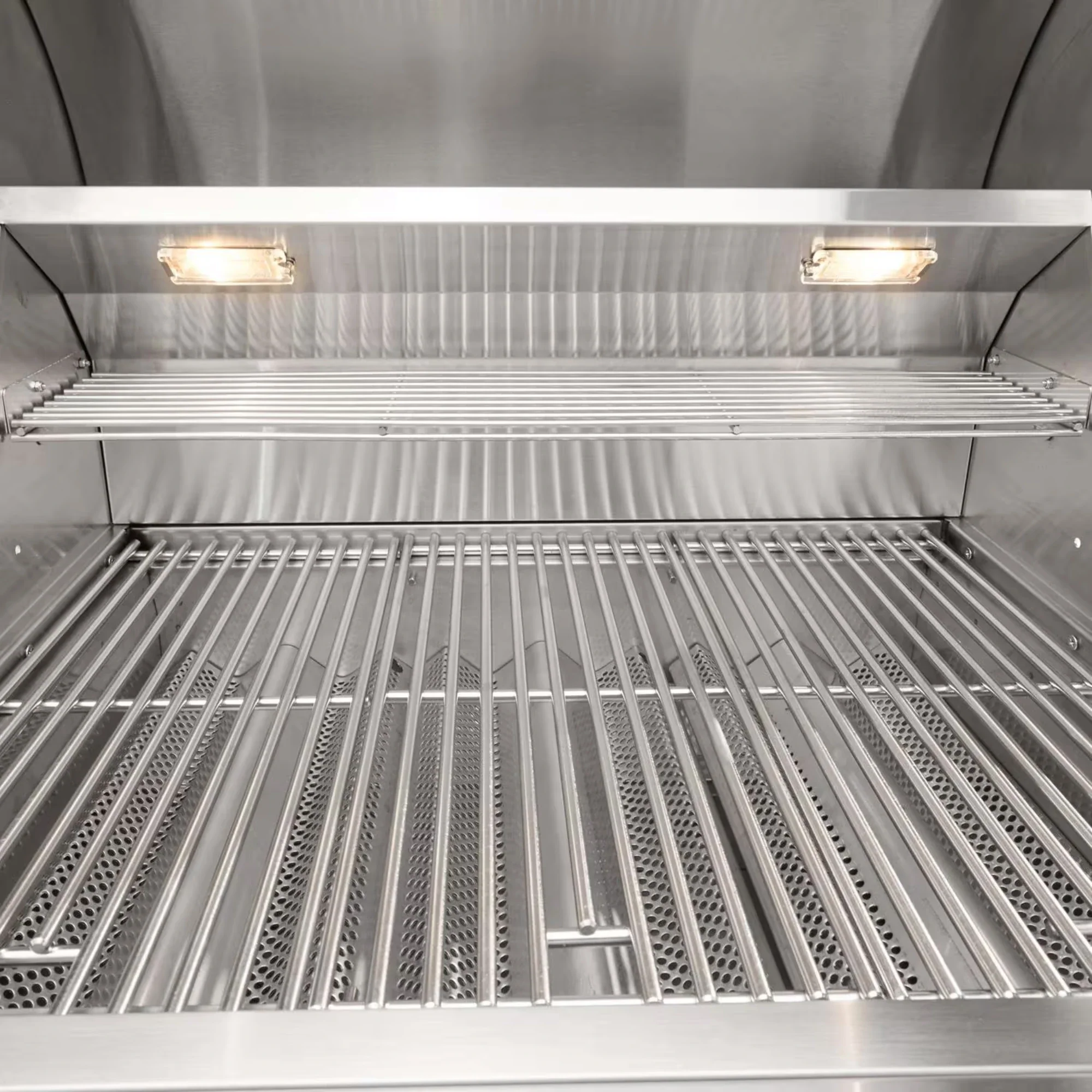 Coyote C-Series 30-Inch 3-Burner Built-in Gas Grill - Image 7