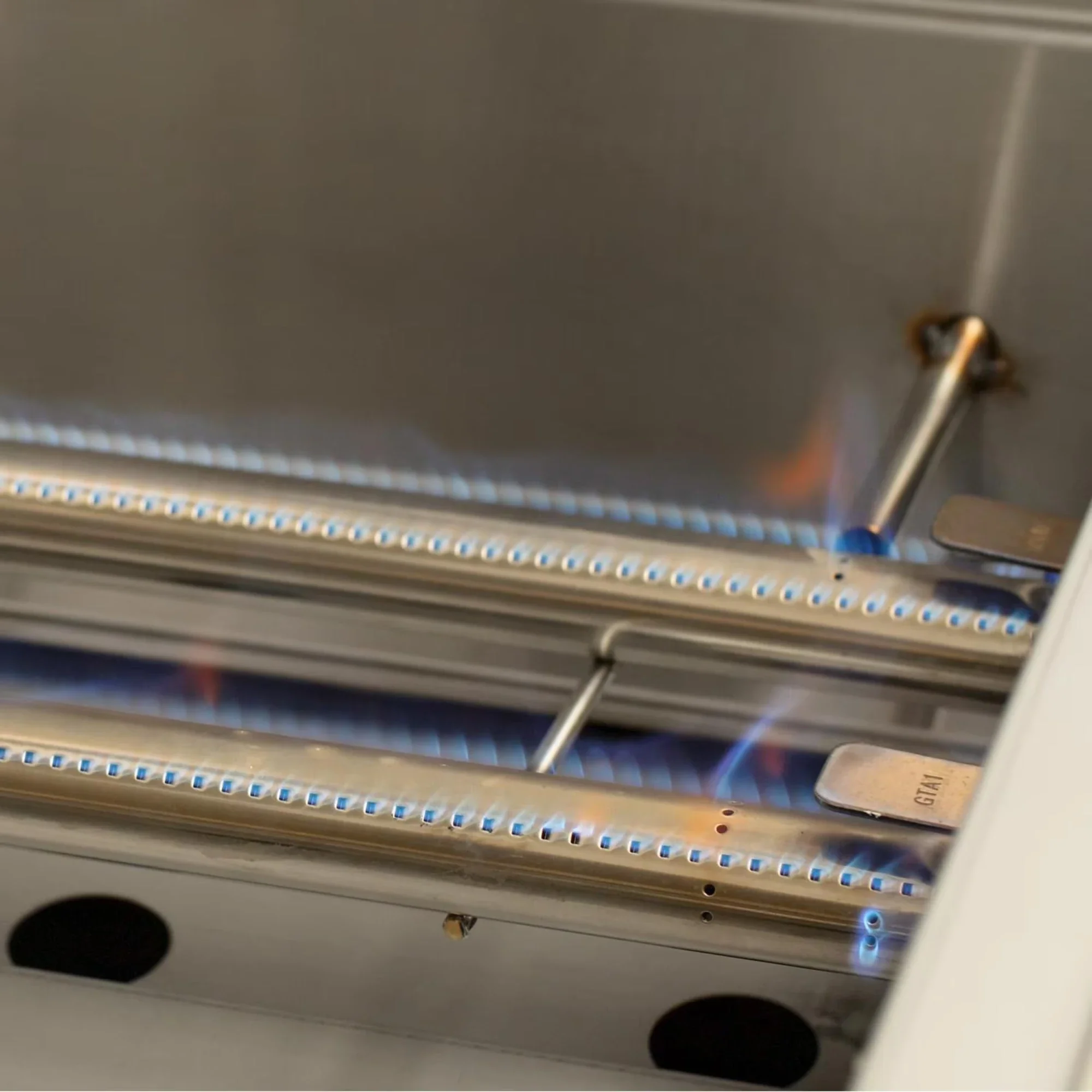 DCS Series 7 48-Inch Built-In Grill w/ Double Side Burner & Rotisserie - Image 10