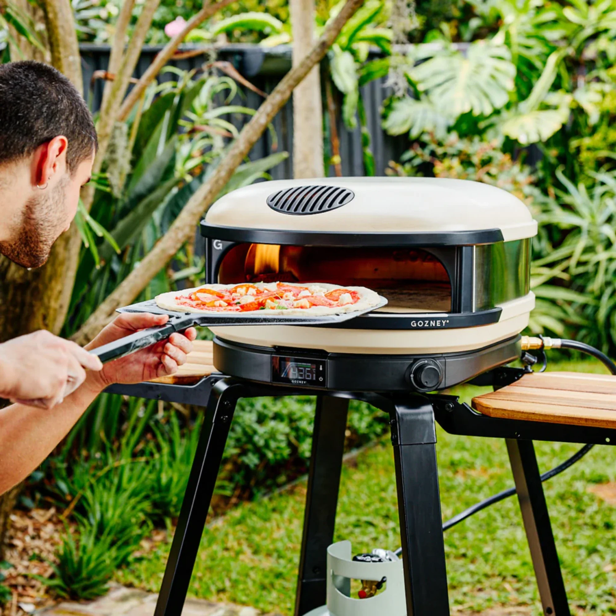 Gozney Arc XL Outdoor Propane Gas Freestanding Pizza Oven Bundle - Image 5