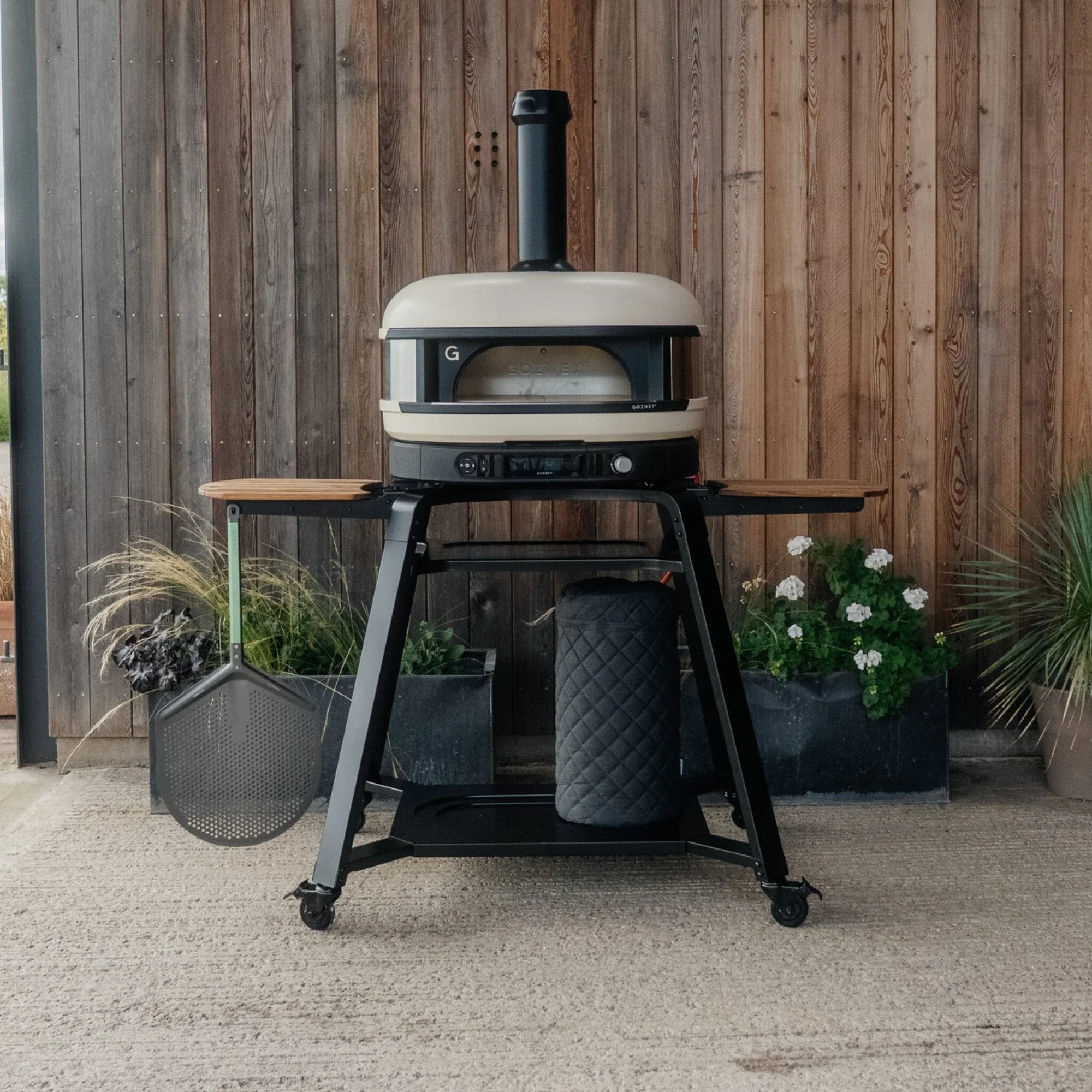 Gozney Dome Gen 2 Bone Dual Fuel Freestanding Outdoor Pizza Oven Essentials Bundle - Image 2