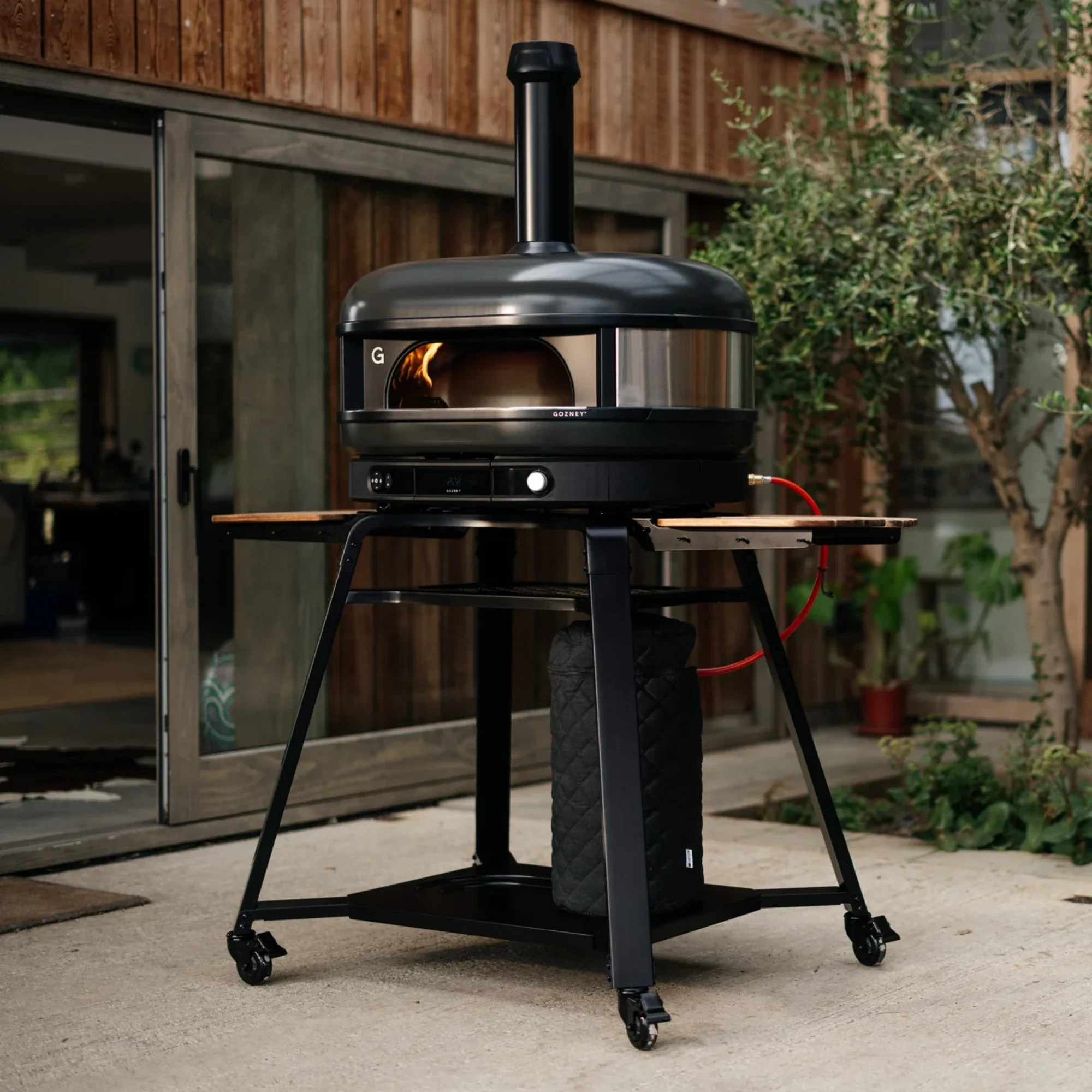 Gozney Dome XL Gen 2 Off-Black Dual Fuel Built-In Outdoor Pizza Oven - Image 5