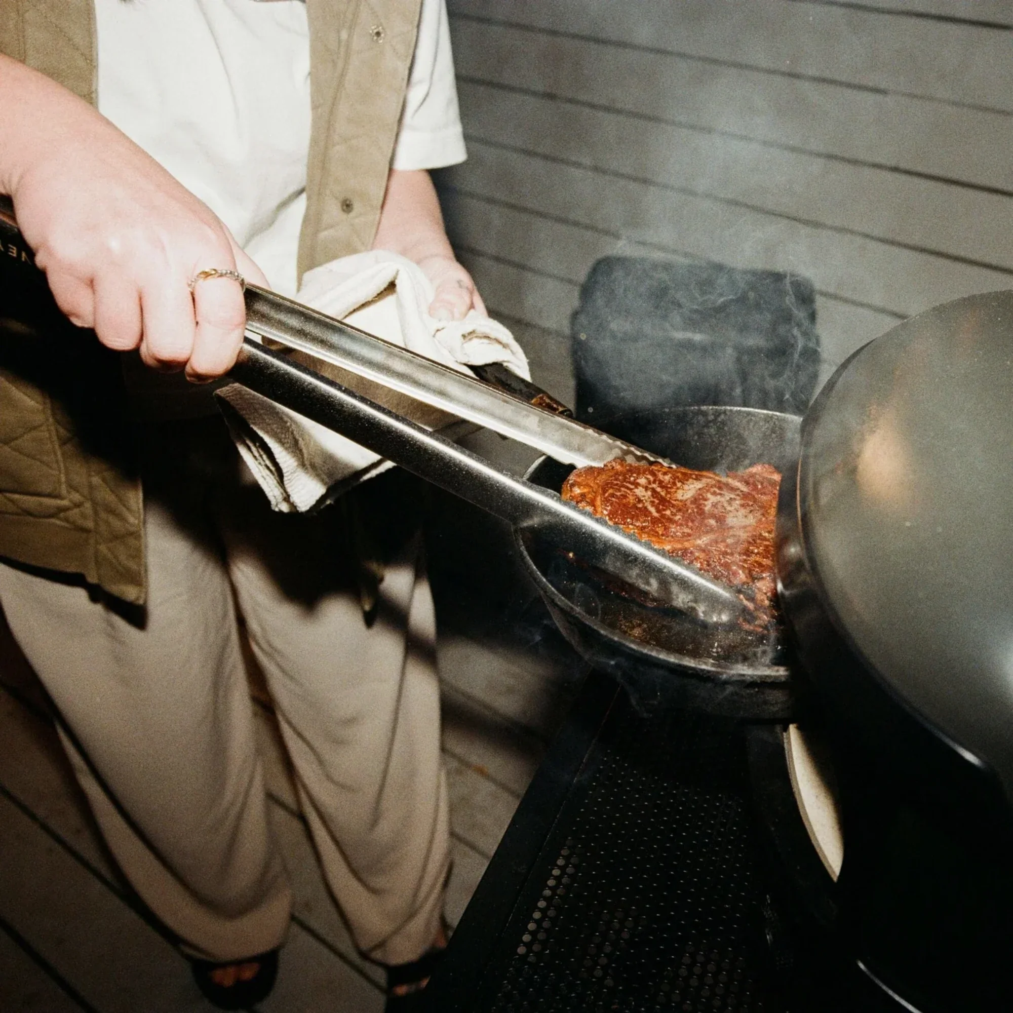 Gozney Live-Fire Tongs, Stainless Steel - Image 7