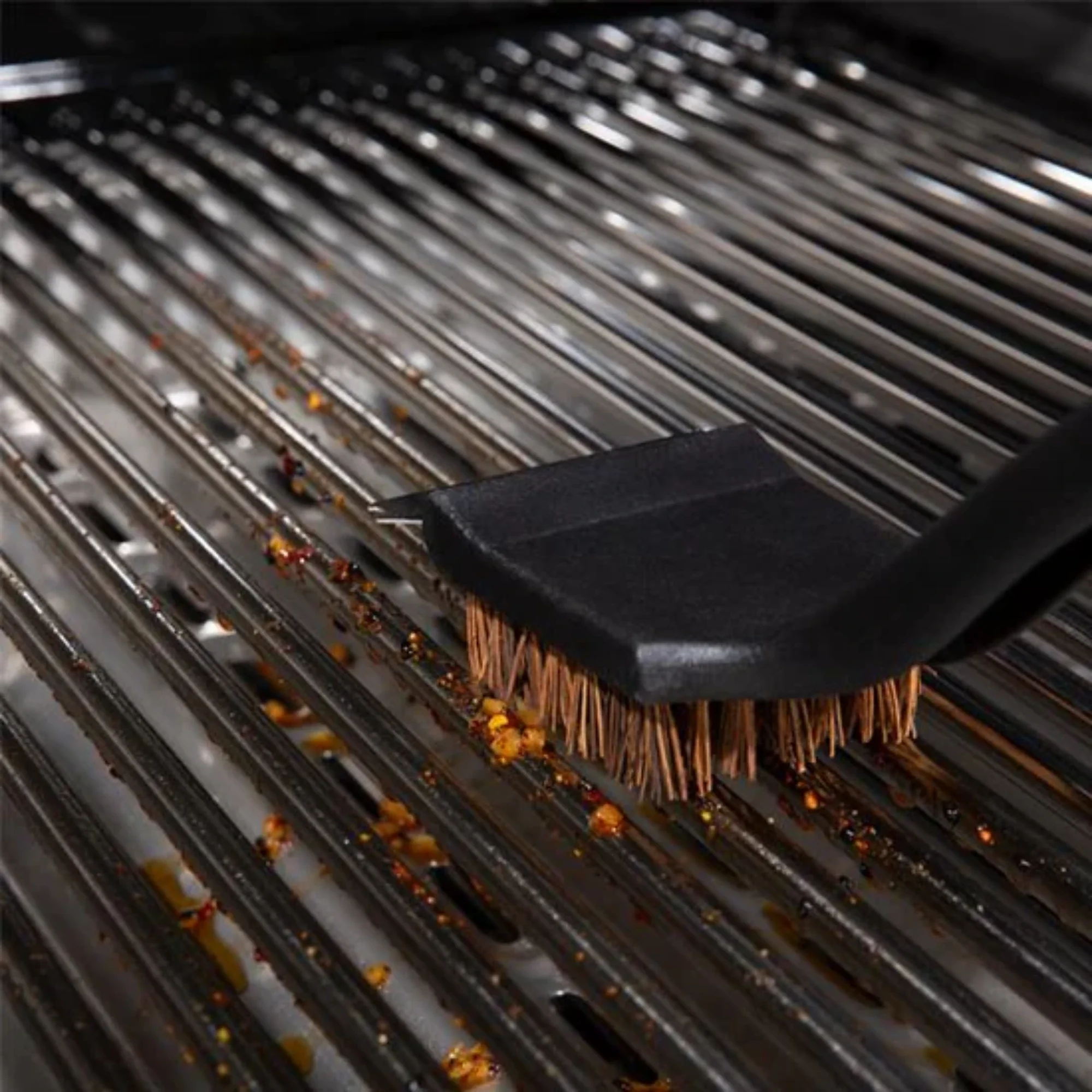 GrillPro 17 Inch Long Handle Palmyra Grill Brush - Image 3