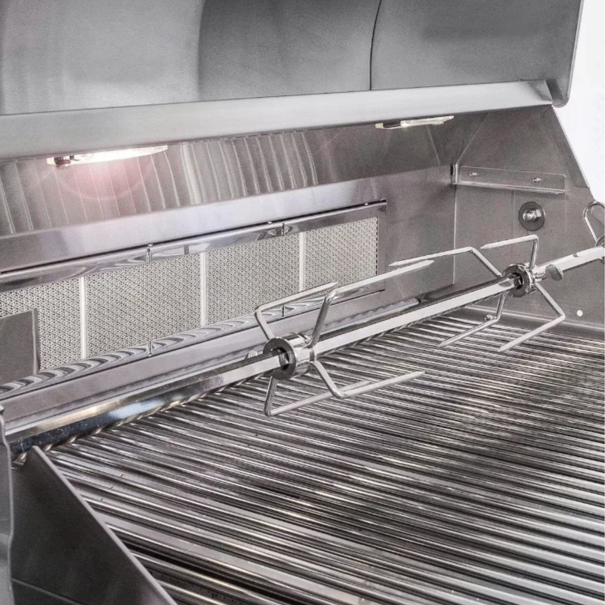 Lion L75000 32-Inch 4-Burner Stainless Steel Built-In Propane Gas Grill - Image 3