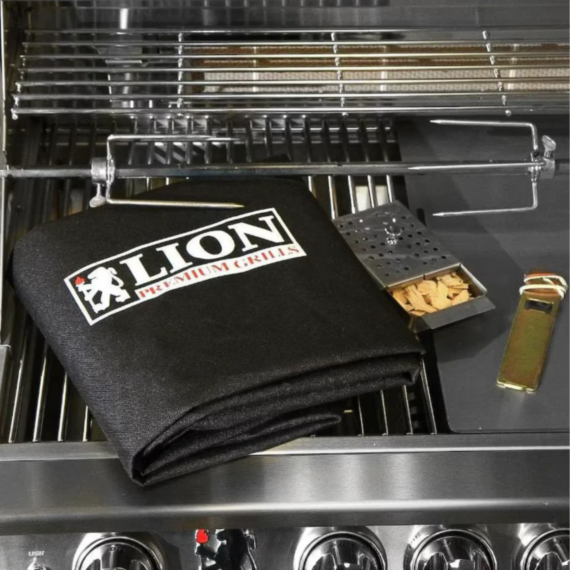 Lion L75000 32-Inch 4-Burner Stainless Steel Built-In Propane Gas Grill - Image 5