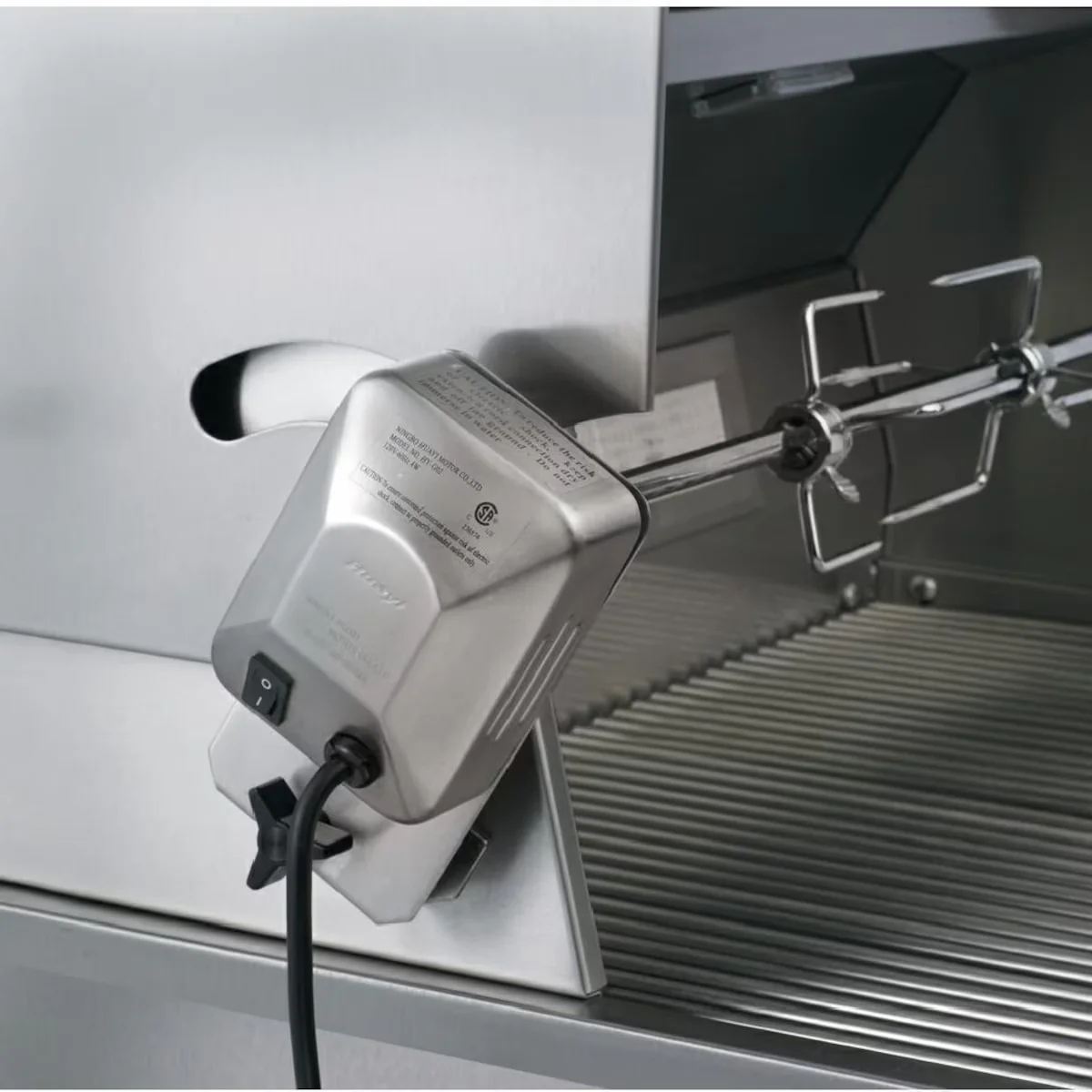 Lynx Sedona 42-Inch Built-In Natural Gas Grill w/ Rotisserie & Three SS Tube Burners - Image 5