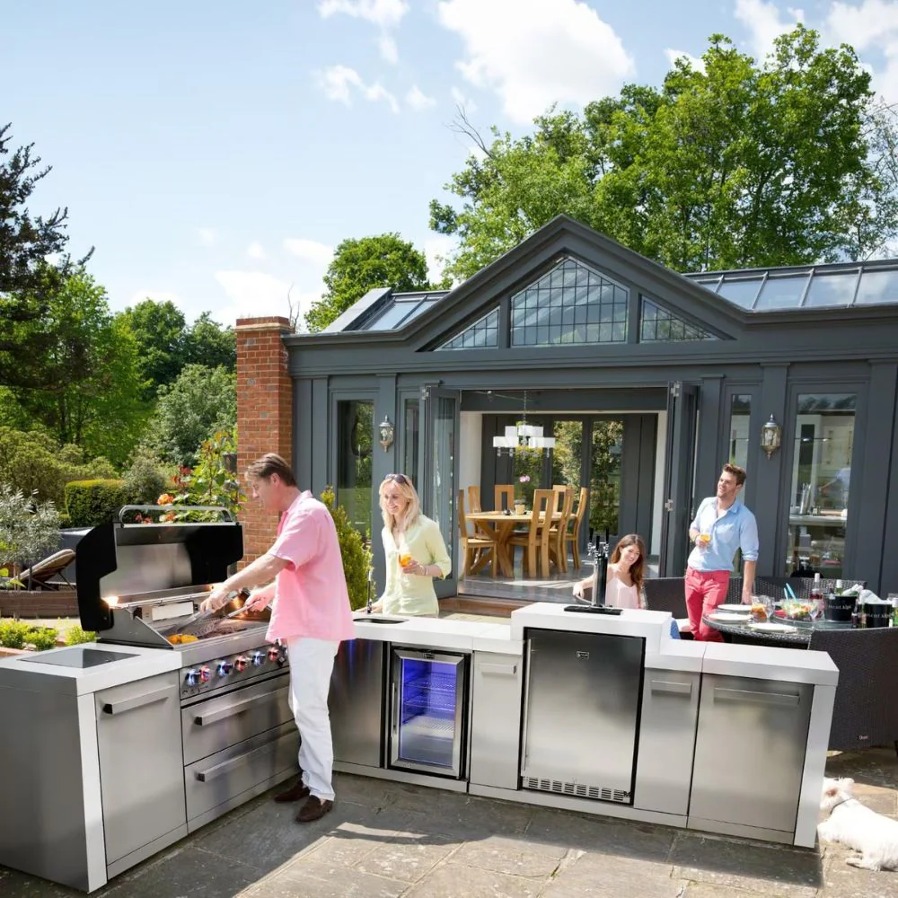 Mont Alpi MAi805-D90KEGBEV 6-Burner Deluxe Island with 90-Degree Corner, Kegerator & Beverage Center - Image 14