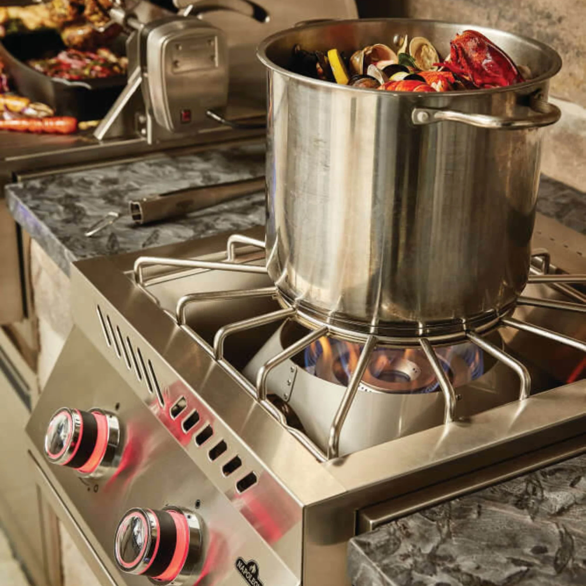 Napoleon Built-in 700 Series Power Burner with Stainless Steel Cover - Image 10