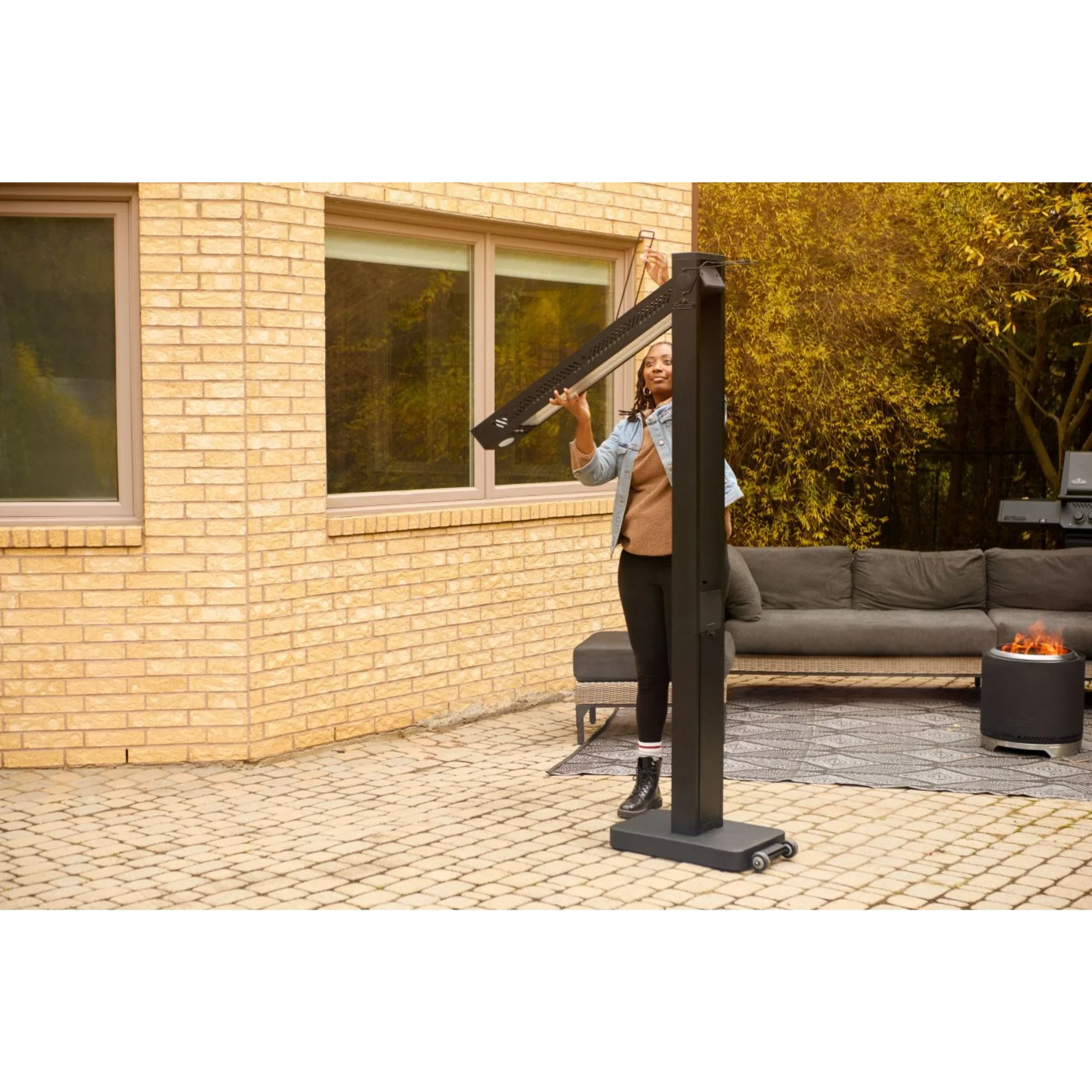 Napoleon Phantom Freestanding Outdoor Electric Infrared Heater - Image 4