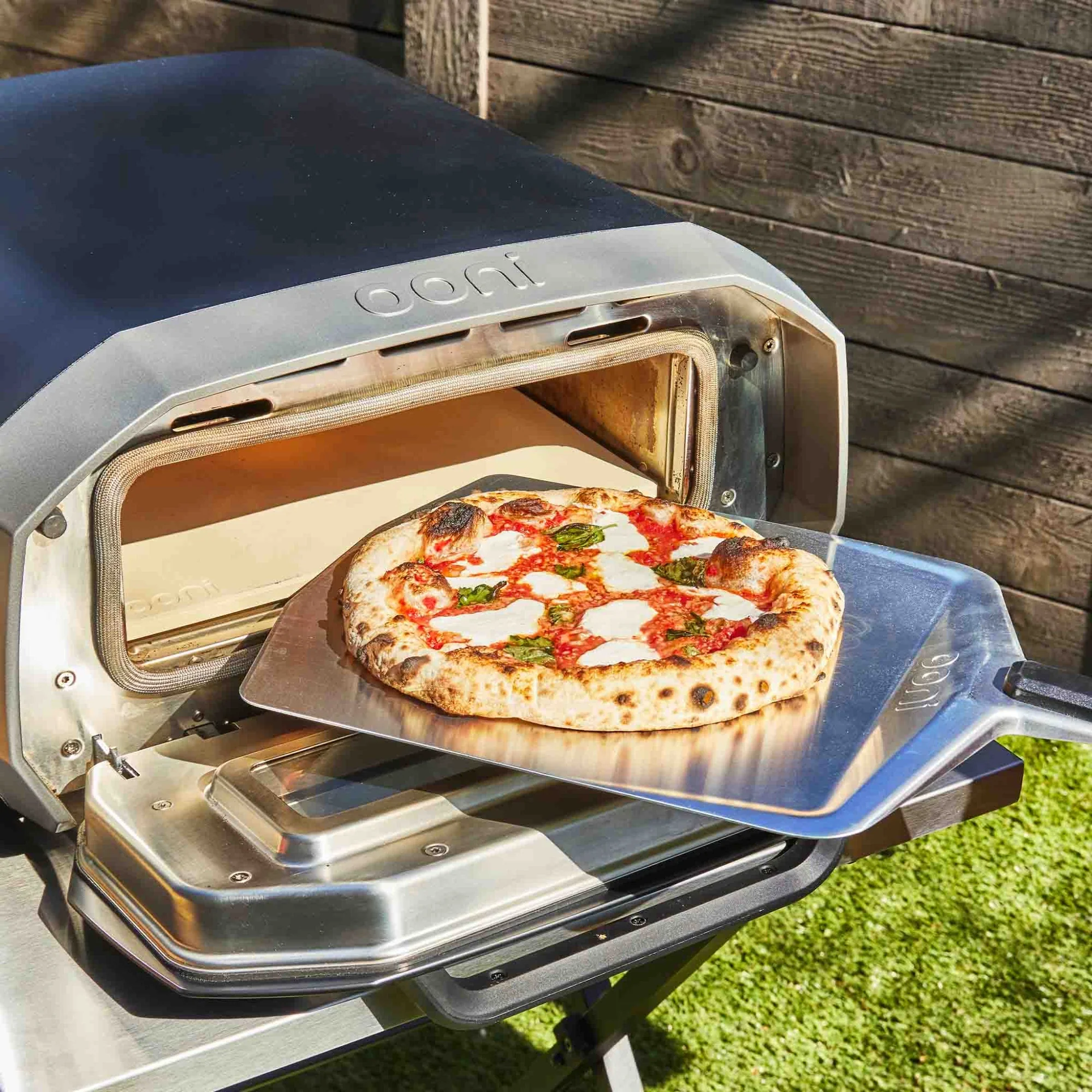 Ooni 16-Inch Pizza Peel - Image 2