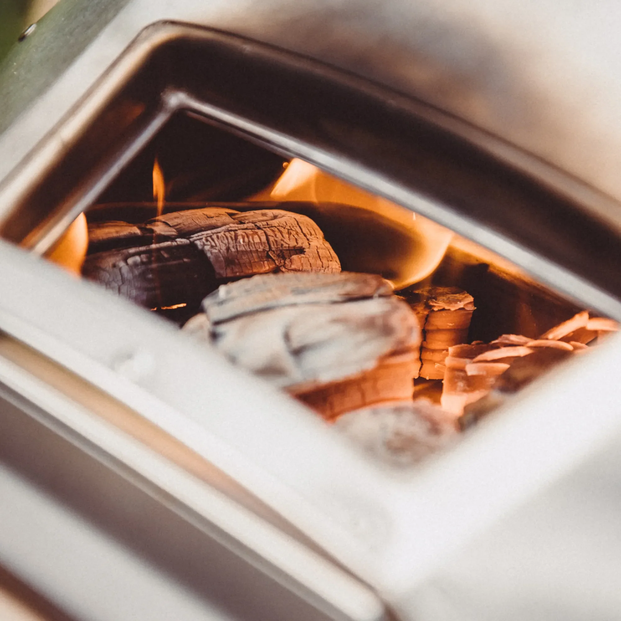 Ooni Karu 12 Multi-Fuel Pizza Oven - Image 10