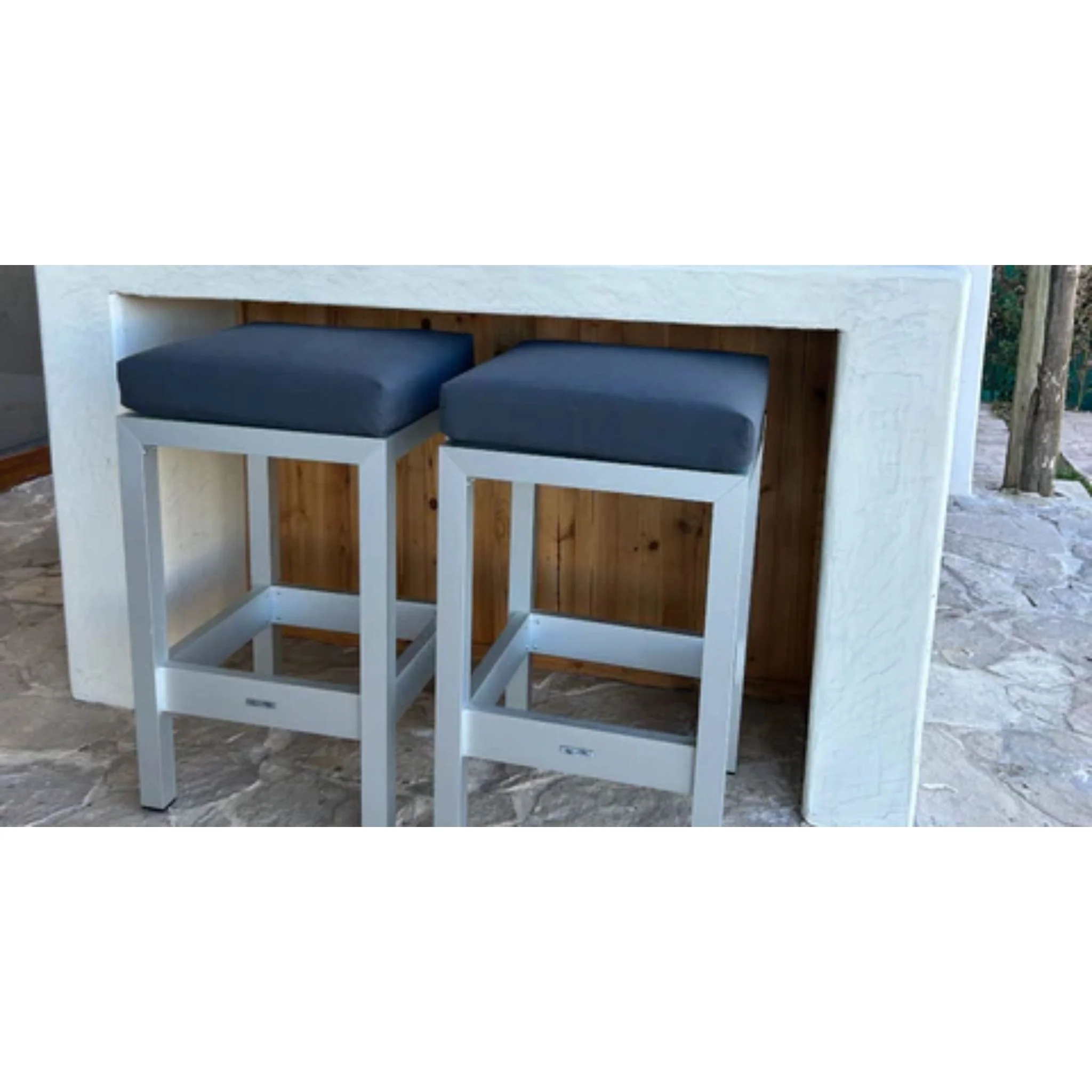 Pampa Living Andes Stool for Outdoor Living - Image 5