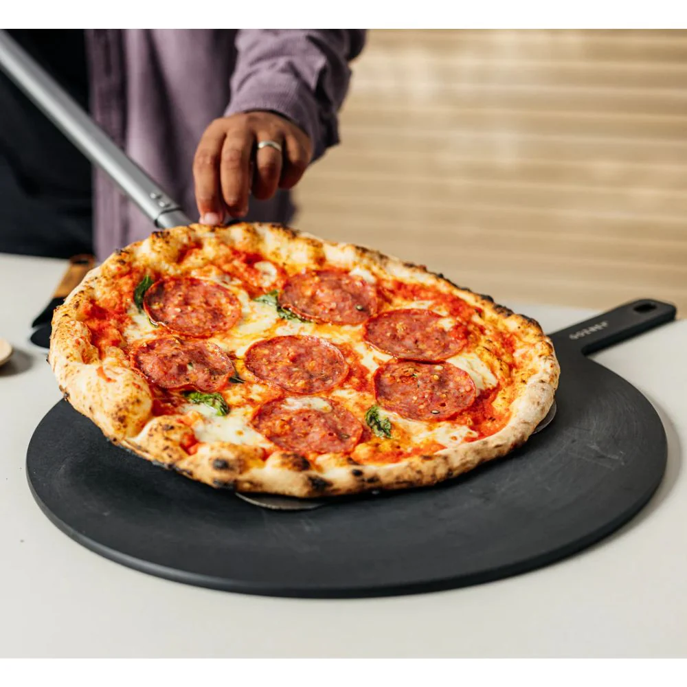 Gozney Premium Black Pizza Server - Image 4