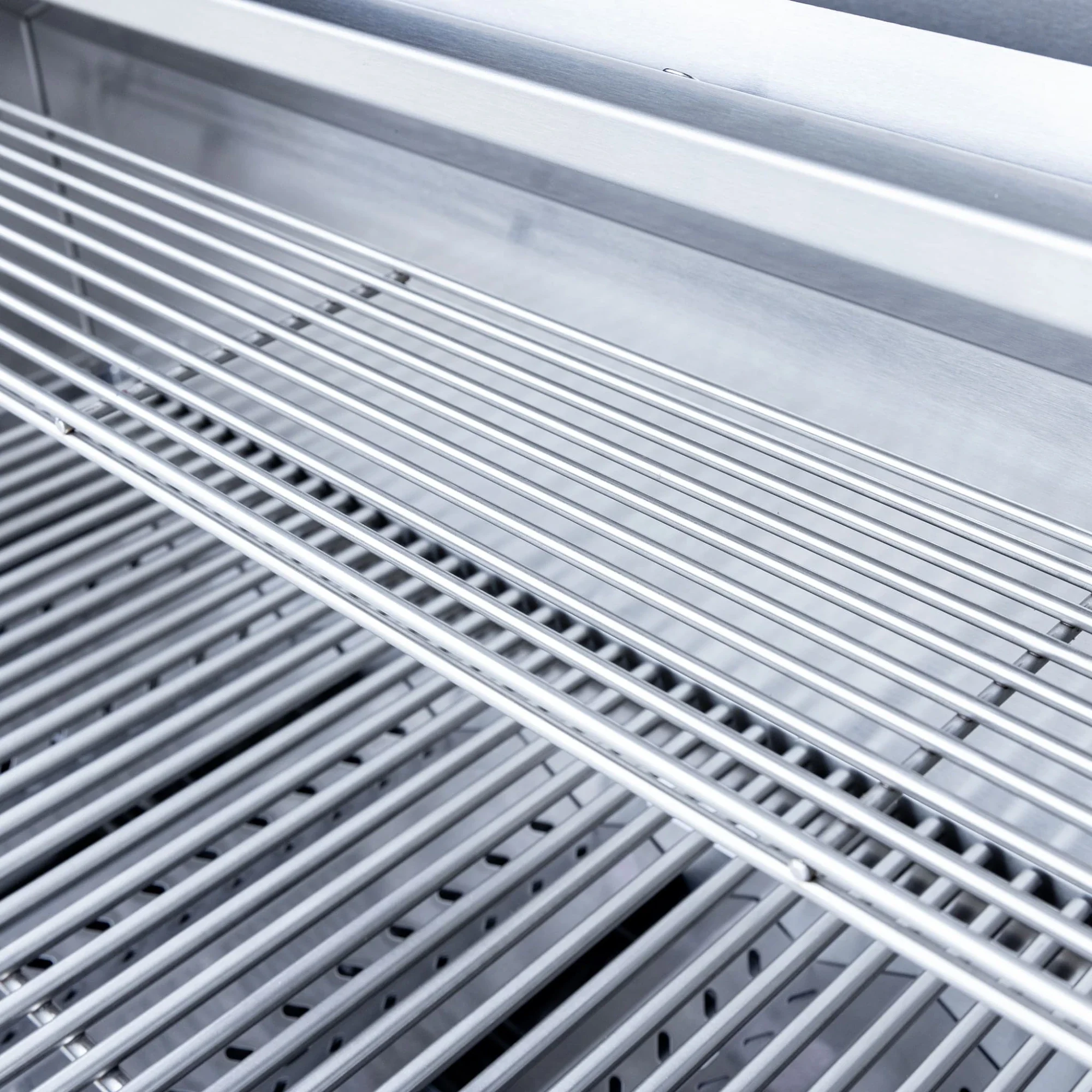 Summerset Sizzler 40-Inch Built-In Gas Grill - Image 6