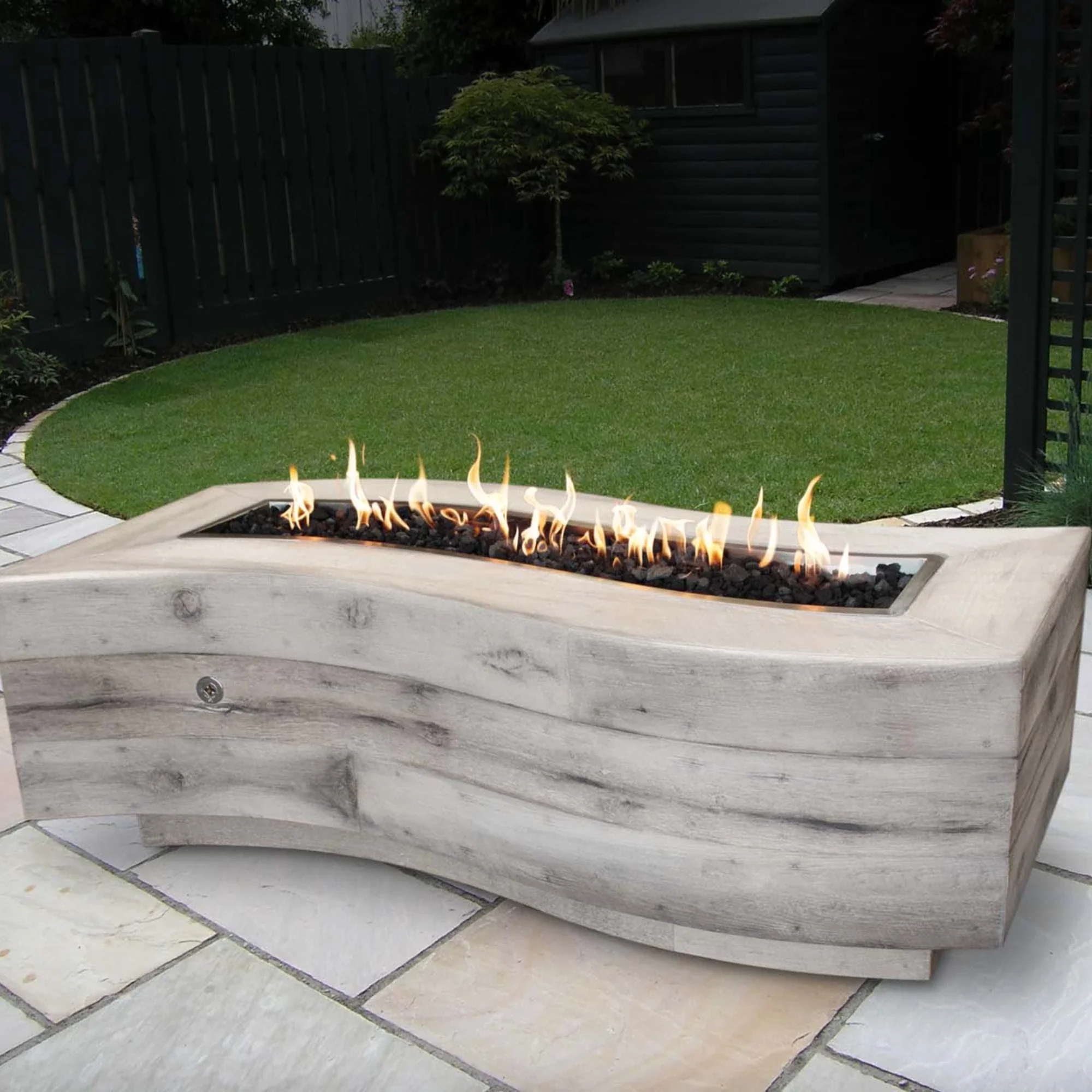 The Outdoor Plus Woodgrain Big Sur Natural Gas Fire Pit - Image 4