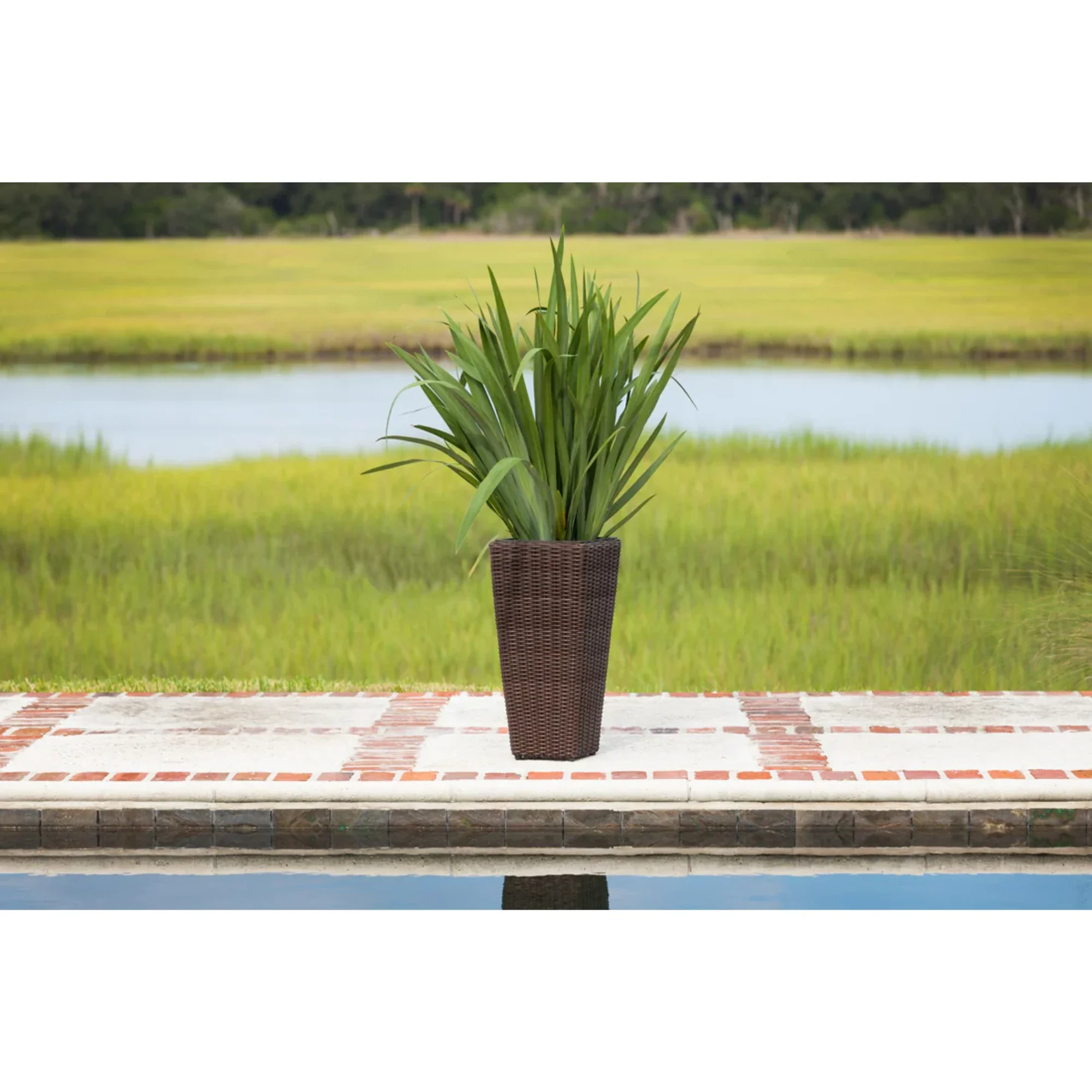 Well Traveled Living Alto 2-Piece Wicker Planter Set - Image 4