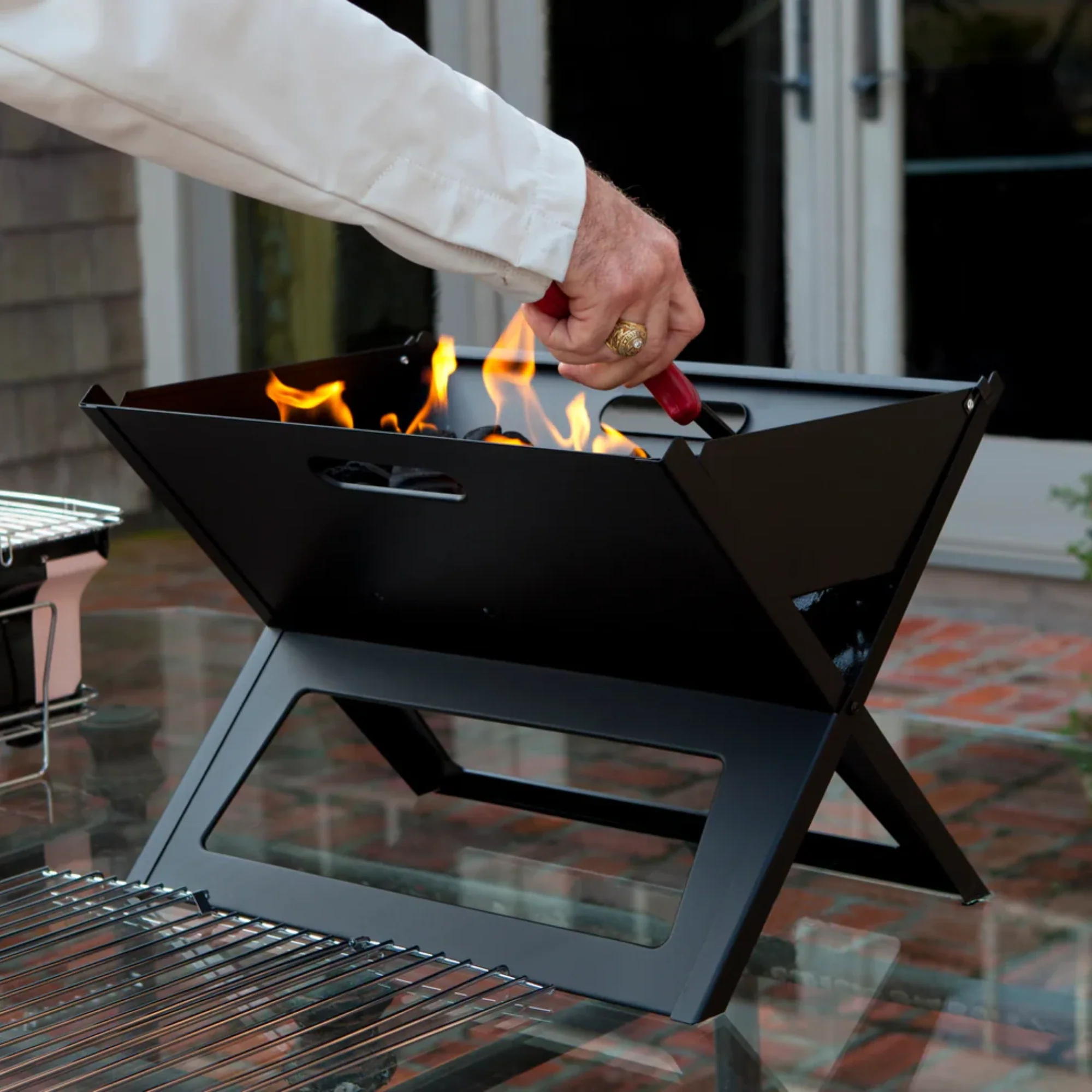 Well Traveled Living Notebook Portable Charcoal Grill - Image 5
